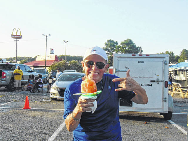 
			
				                                Pastor Tim poses with his snow cone.
                                 Hannah Barron | Anson Record

			
		